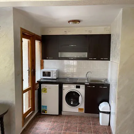 Sweet Near The Sea Varna