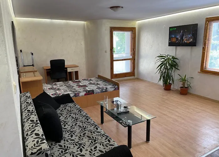 Sweet Near The Sea * Varna